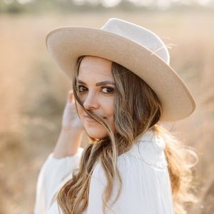 Meet your Posher, Jackie